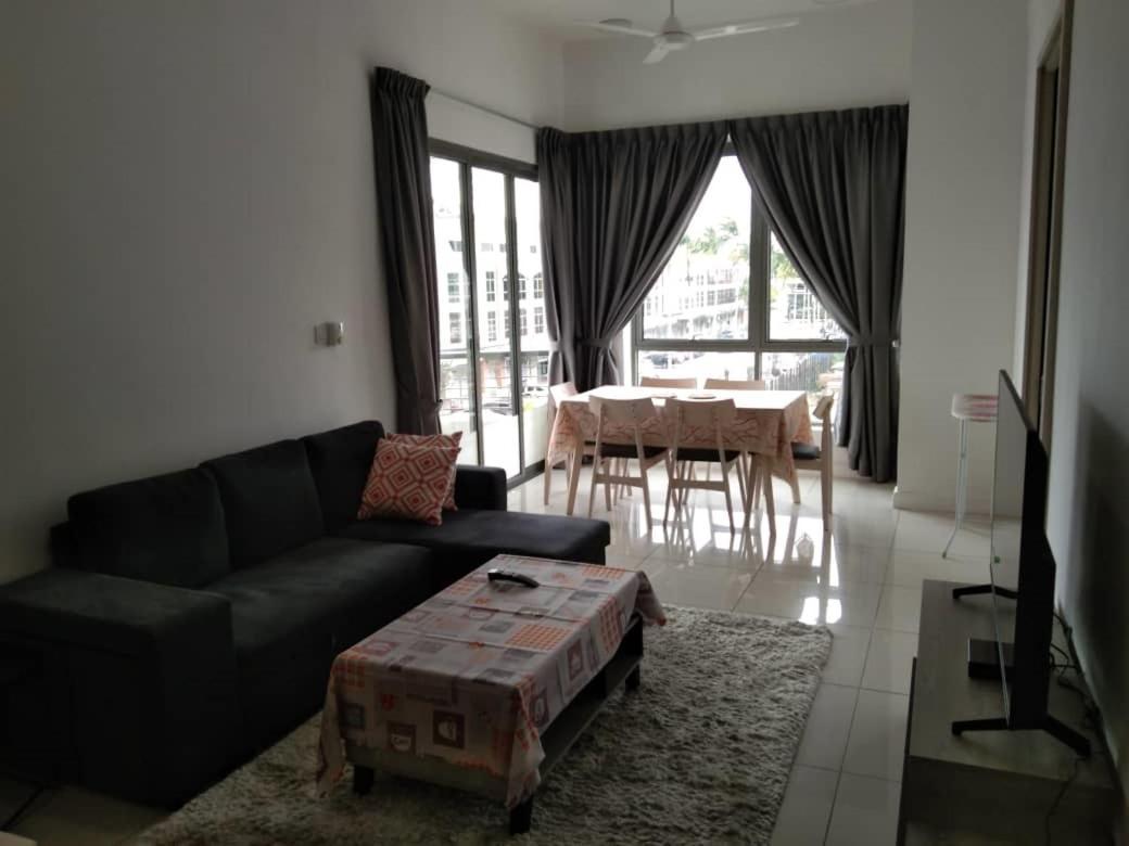 Pintarman Family Suites @ Miri Times Square Εξωτερικό φωτογραφία